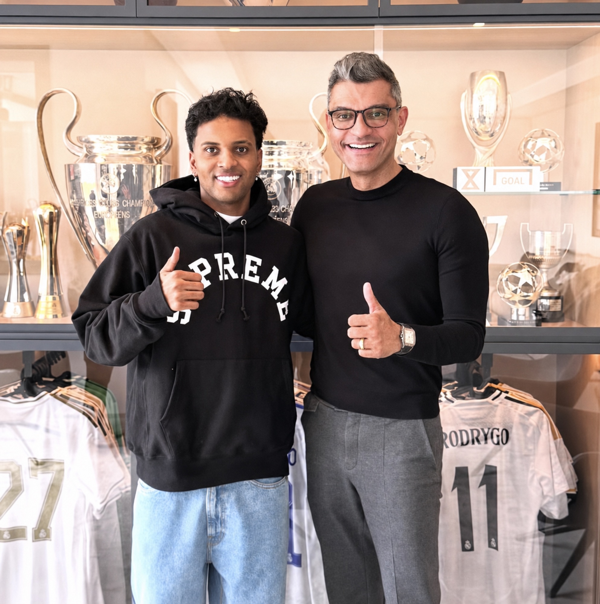 Tiago Brunet em uma visita institucional
