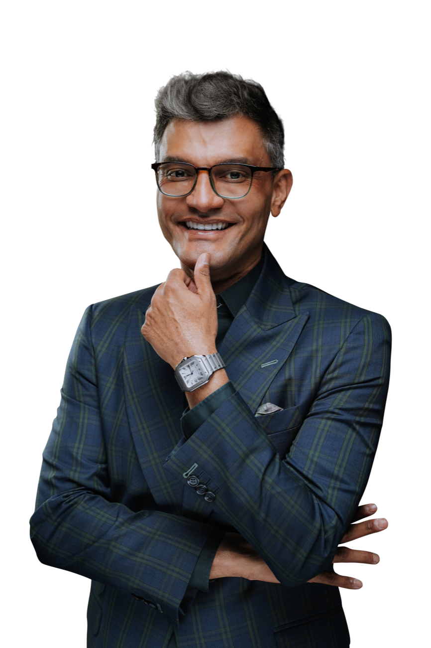 Retrato de Tiago Brunet em traje social